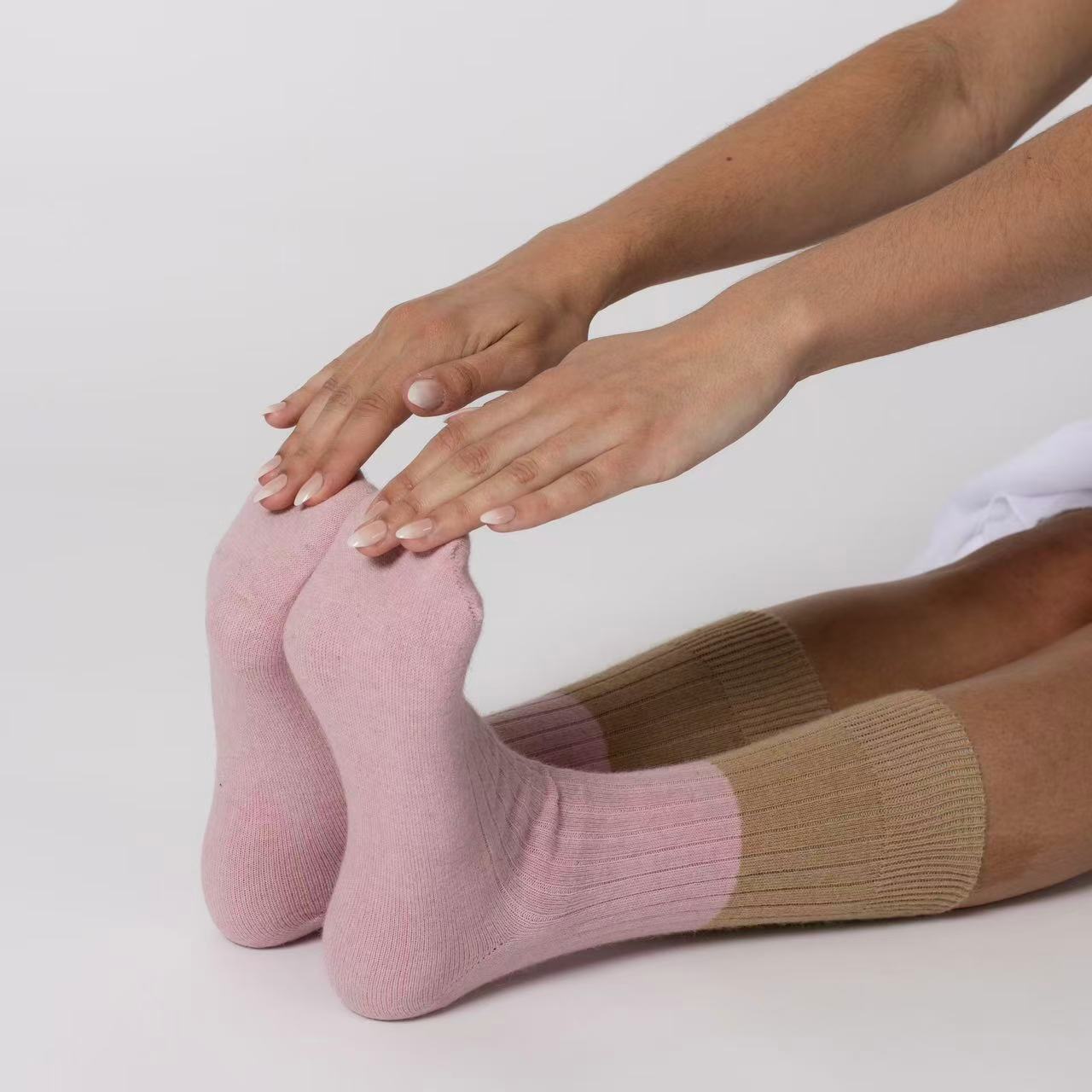 Possum Merino Wool Socks | DUNEDIN | Pink Marshmallow + Beige